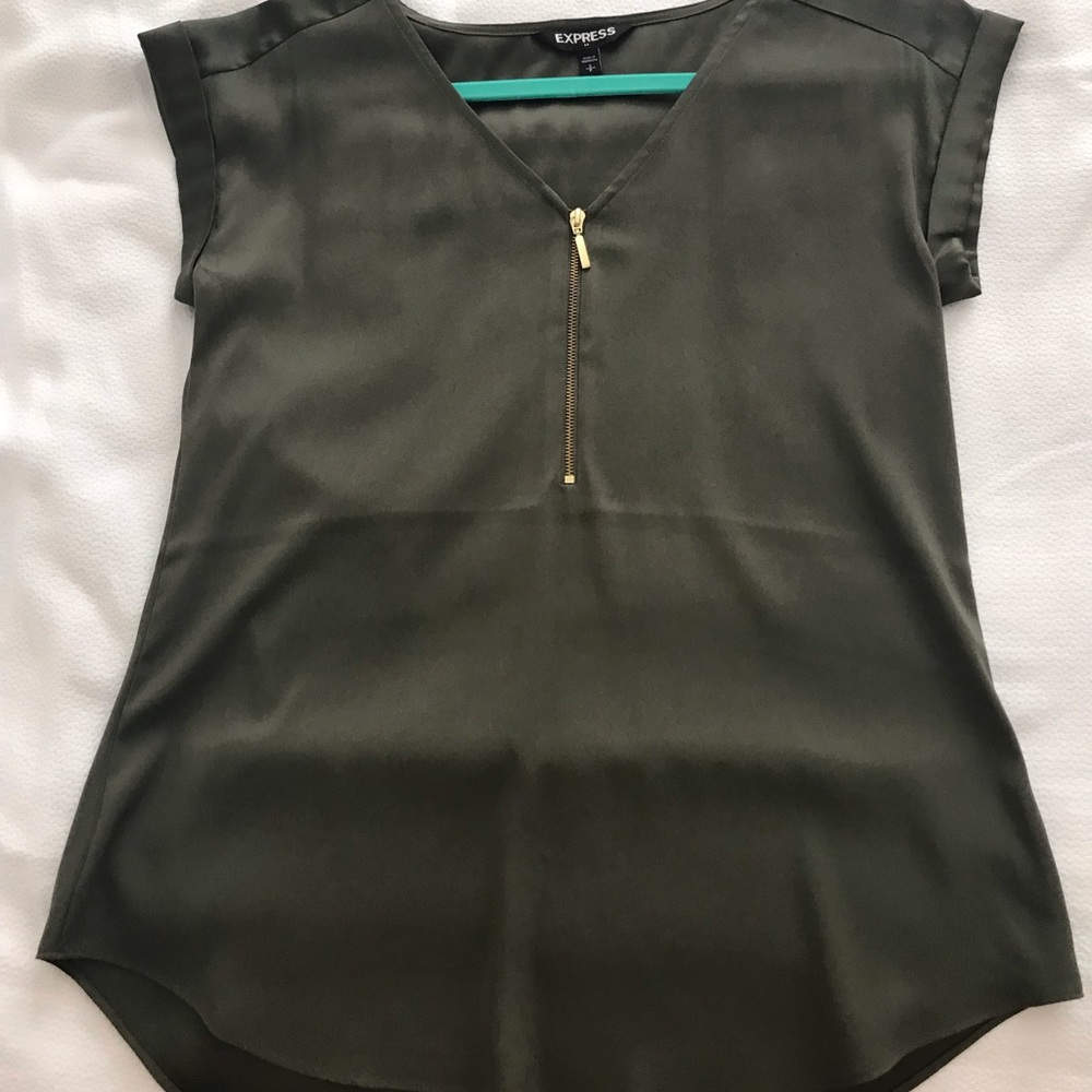 Express green top